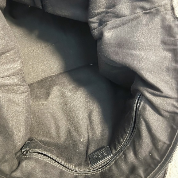 Gucci Monogram Medium GG Charm Dome Tote Bag - Picture 10 of 12